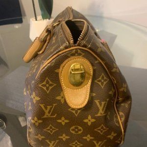 1980's Louis Vuitton handheld medium size bag